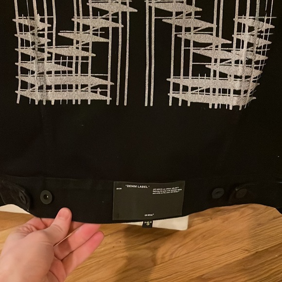 Perfect condition black denim off-white jacket - Picture 2 of 5
